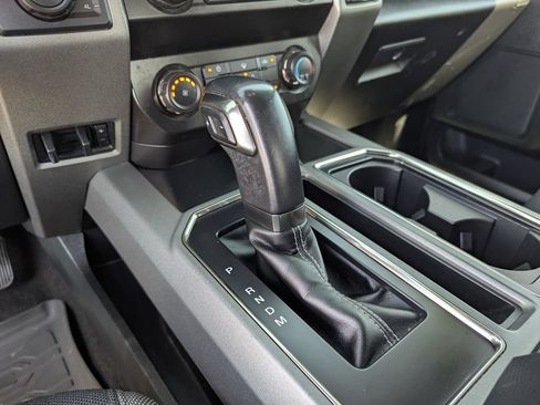 Used 2019 Ford F150 Raptor AWD/4WD image 13