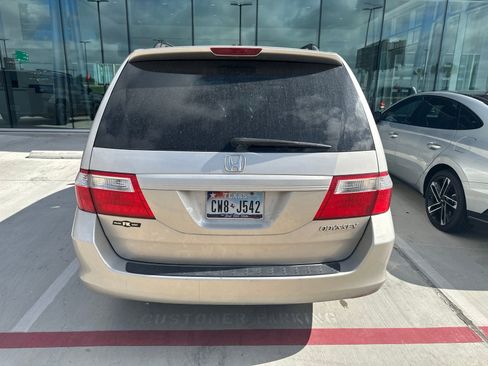 Used 2005 Honda Odyssey EX image 8