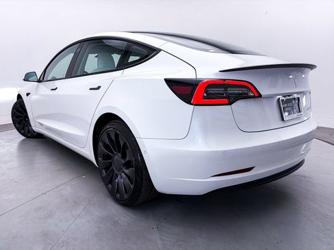 Used 2021 Tesla Model 3 Performance AWD/4WD image 2