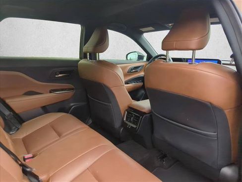 Certified 2025 Toyota Crown Signia AWD/4WD image 28