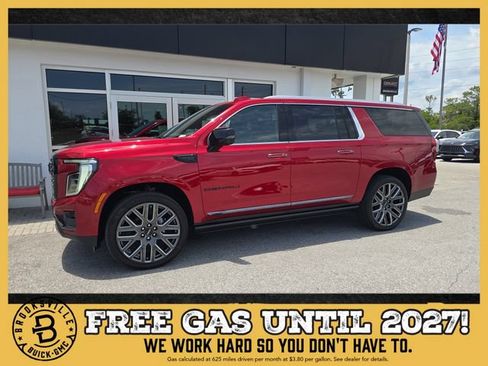 New 2026 GMC Yukon XL Denali Ultimate AWD/4WD image 1