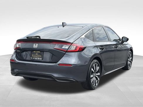 Used 2022 Honda Civic EX-L image 10