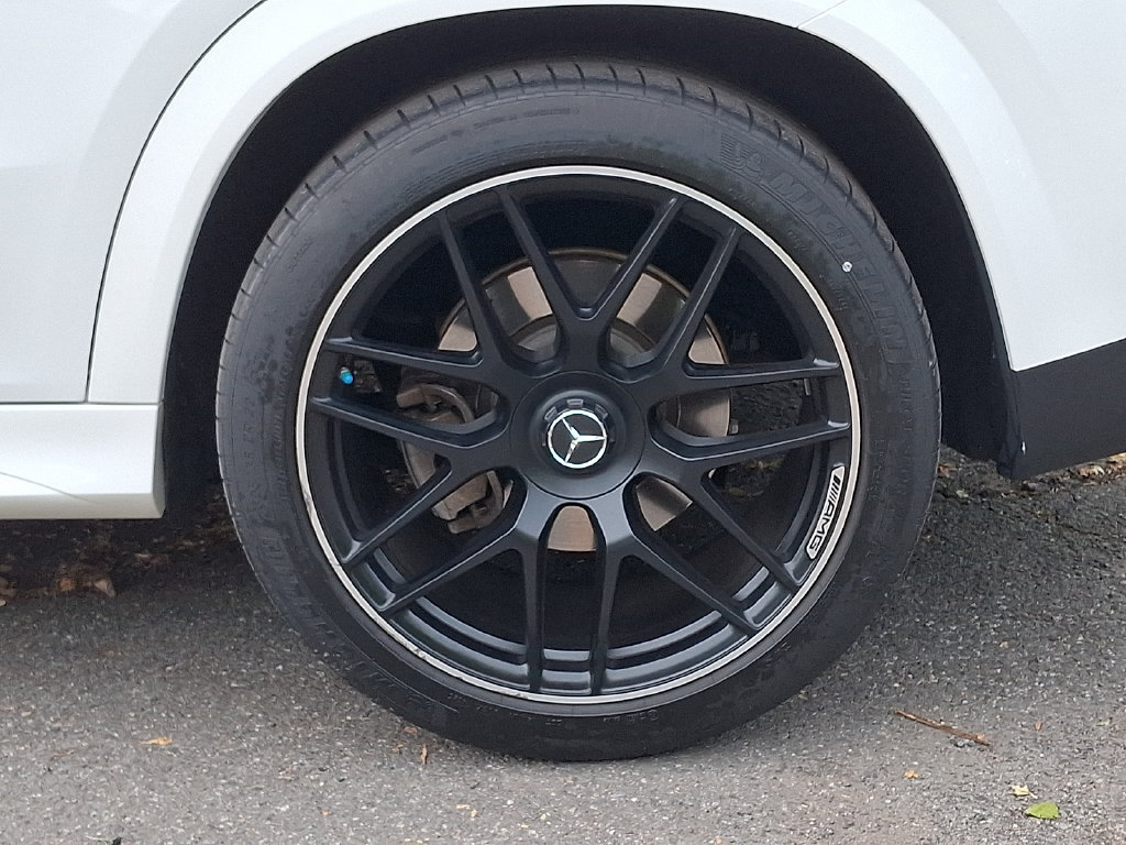Used 2024 Mercedes-Benz GLE 53 AMG 4MATIC Coupe image 30
