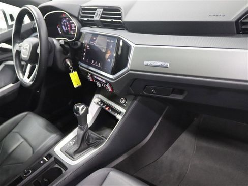 Used 2023 Audi Q3 2.0T Premium AWD/4WD image 27