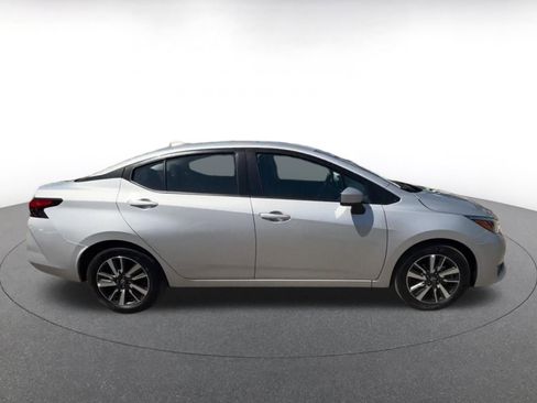 Used 2025 Nissan Versa SV FWD image 16