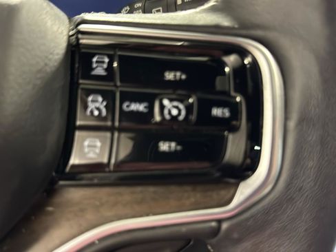 Used 2022 Jeep Grand Wagoneer Series I w/ Flexible Seating Group AWD/4WD image 26