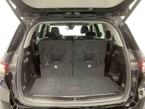 Used 2023 Jeep Grand Cherokee L Limited w/ Black Appearance Package image 23