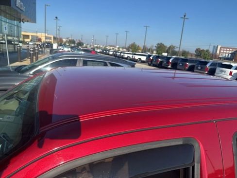 Used 2012 Nissan Frontier SV image 48