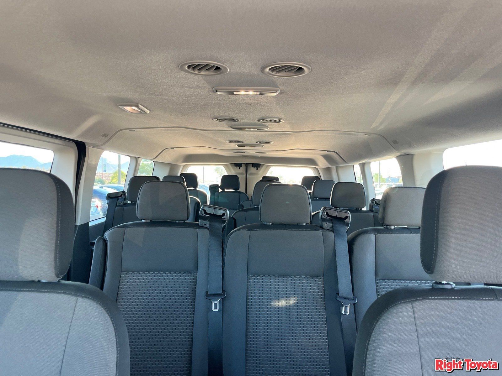 Used 2025 Ford Transit 350 XLT RWD image 31