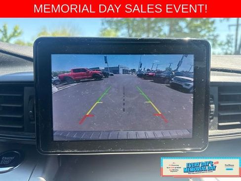 Certified 2022 Ford Explorer XLT w/ Class IV Trailer Tow Package AWD/4WD image 12