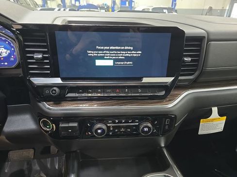 New 2026 Chevrolet Silverado 1500 LT Trail Boss w/ Safety Package image 21