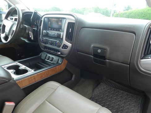 Used 2015 GMC Sierra 2500 SLT w/ Duramax Plus Package AWD/4WD image 13
