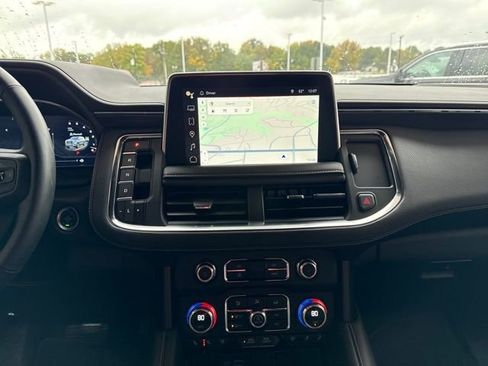 Used 2024 GMC Yukon AT4 w/ Technology Package image 17