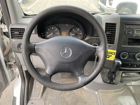 Used 2012 Mercedes-Benz Sprinter 2500 w/ Additional Battery Pkg image 12