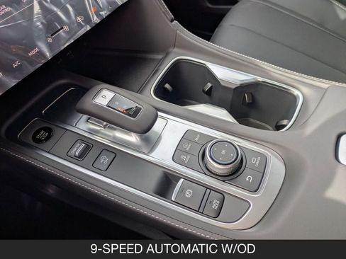 New 2026 INFINITI QX60 Luxe image 16