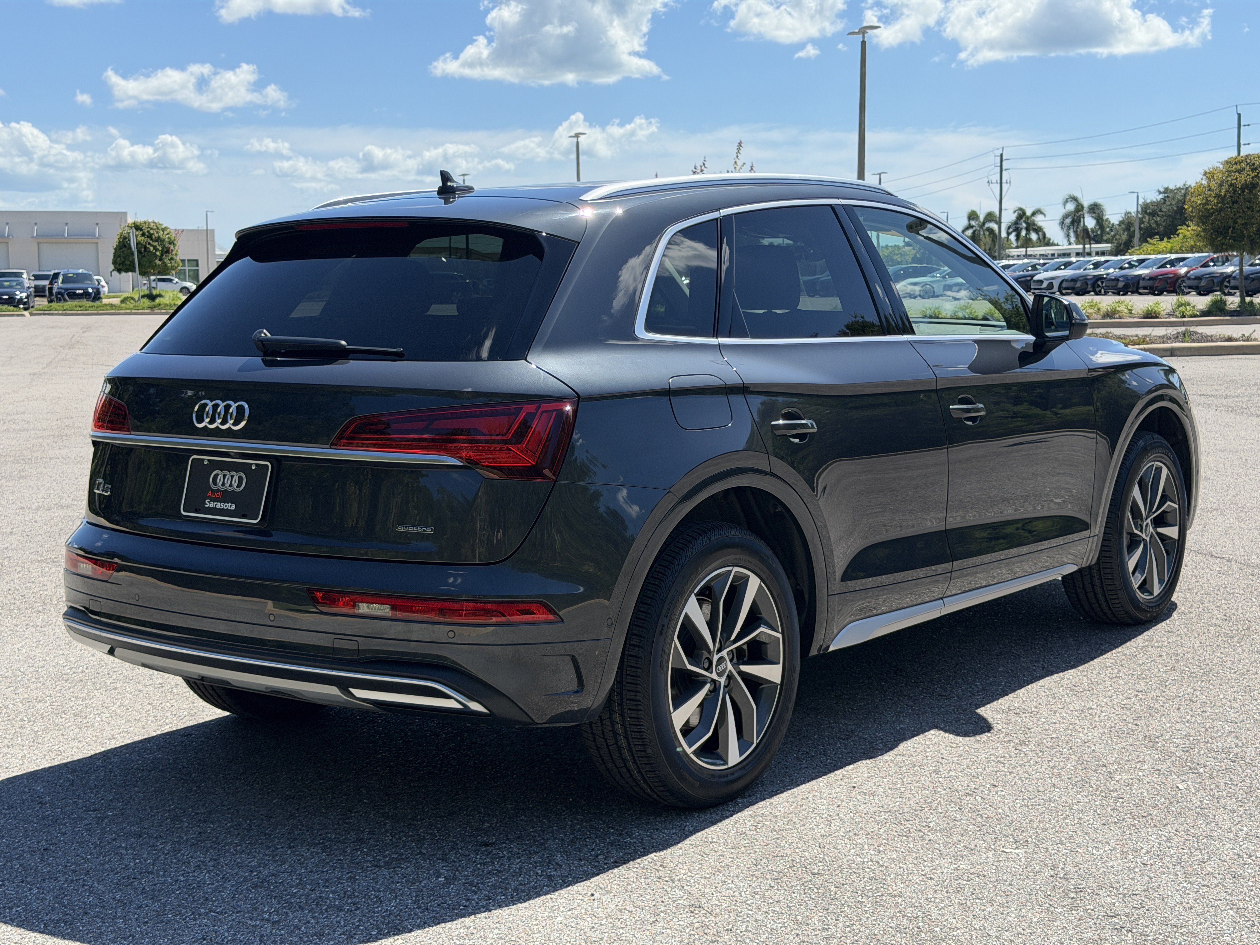Used 2021 Audi Q5 Prestige AWD/4WD image 7