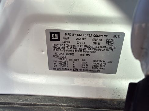 Used 2022 Chevrolet Trax LT w/ LT Convenience Package image 22