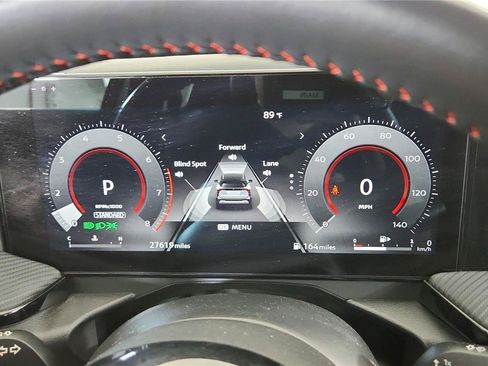 Used 2025 Nissan Kicks SR AWD/4WD image 38