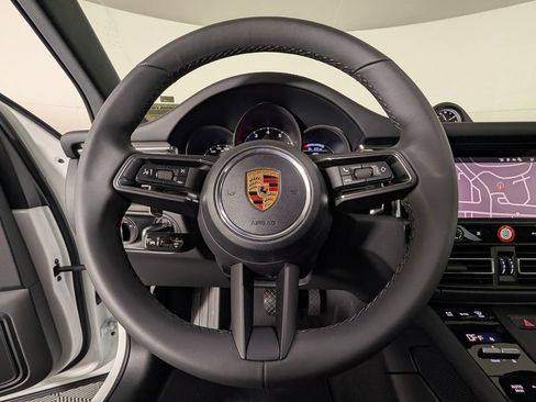 New 2026 Porsche Macan AWD/4WD image 36