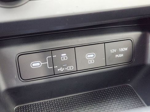 New 2026 Hyundai Tucson SE image 17