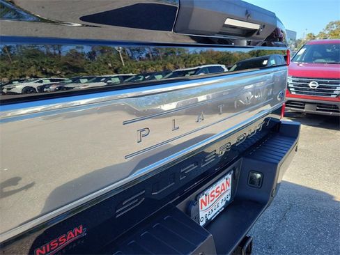 Used 2017 Ford F350 Platinum w/ Platinum Ultimate Package image 7