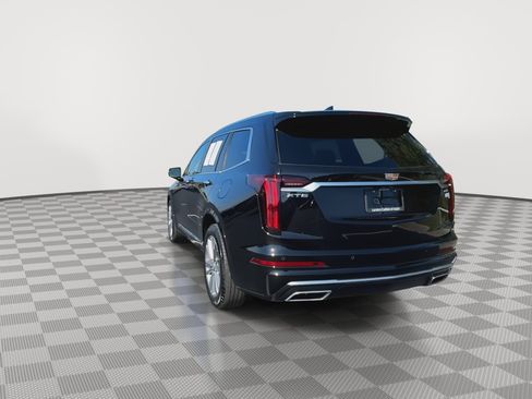 Certified 2025 Cadillac XT6 Premium Luxury image 7