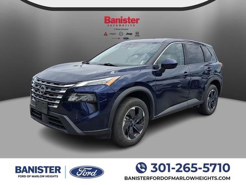 Used 2024 Nissan Rogue SV AWD/4WD image 1