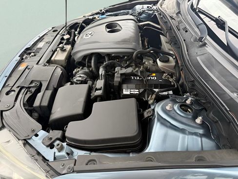 Used 2014 MAZDA MAZDA3 i Touring FWD image 38