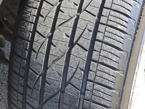 Used 2011 Kia Sorento EX image 8