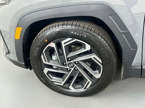 New 2026 Hyundai Tucson Limited image 23