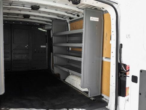 Used 2018 Nissan NV 2500 SV w/ Navigation Package image 41