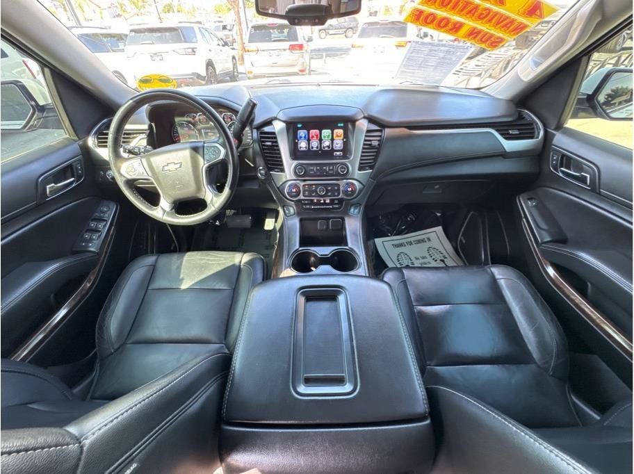 Used 2019 Chevrolet Suburban LT AWD/4WD image 45