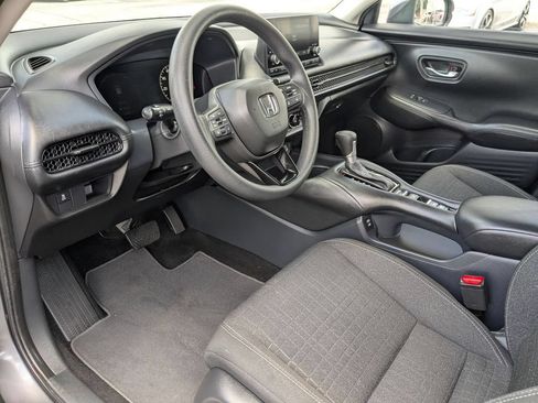 Used 2025 Honda HR-V LX image 13