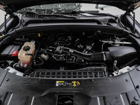 Used 2023 Jeep Grand Cherokee L Limited image 7