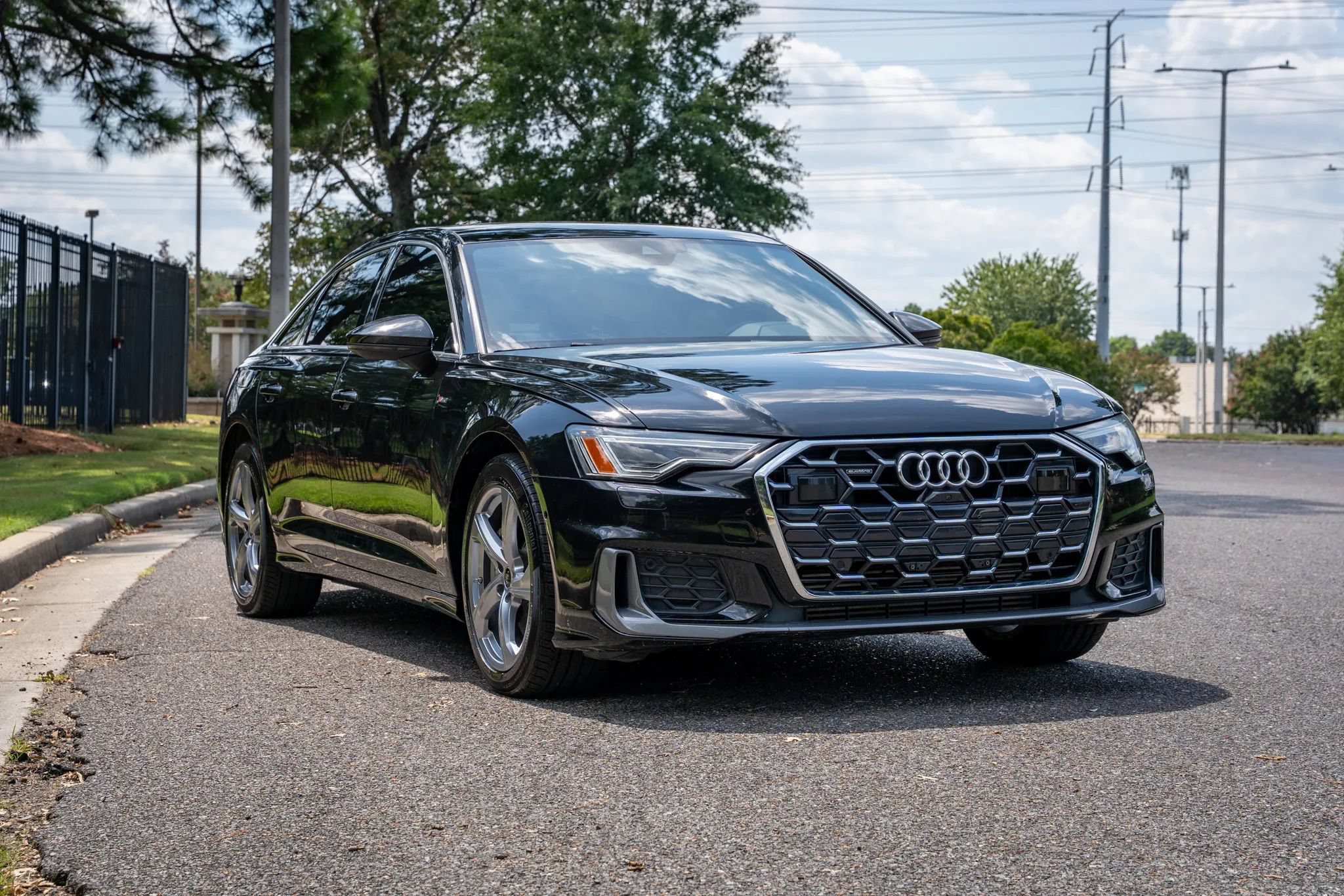 Used 2024 Audi A6 Premium Plus AWD/4WD image 3