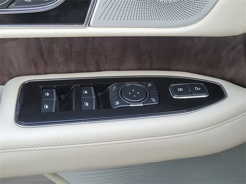 Used 2020 Lincoln Navigator Reserve w/ Luxury Package image 29