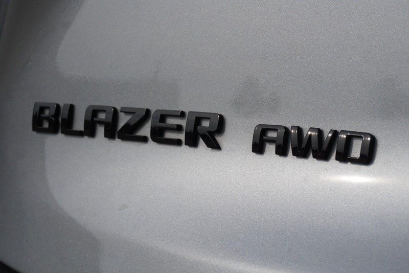Used 2025 Chevrolet Blazer RS AWD/4WD image 18