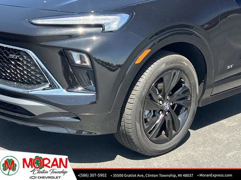 Certified 2026 Buick Encore GX Sport Touring w/ Comfort Package FWD image 10