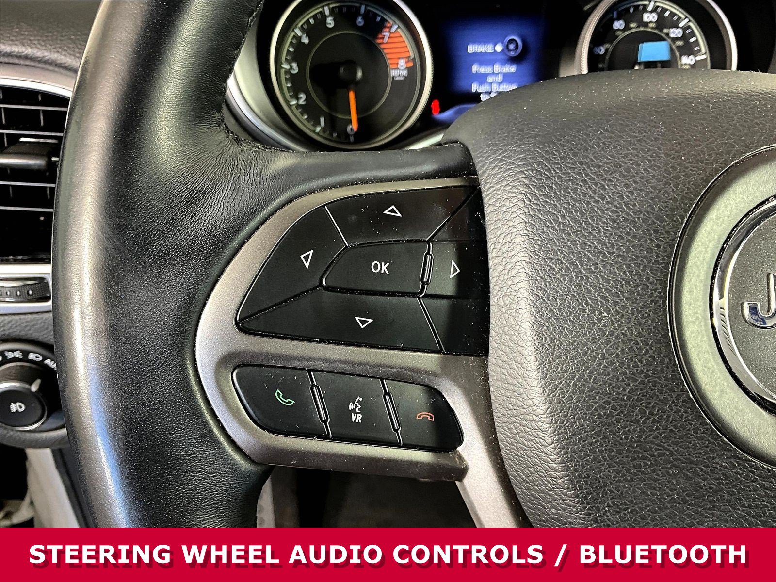 Used 2019 Jeep Cherokee Limited w/ Luxury Group AWD/4WD image 11