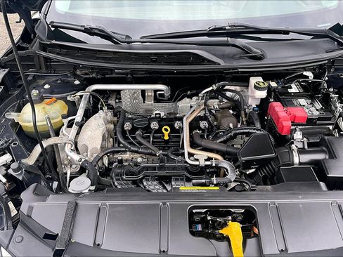 Used 2021 Nissan Rogue SV AWD/4WD image 9