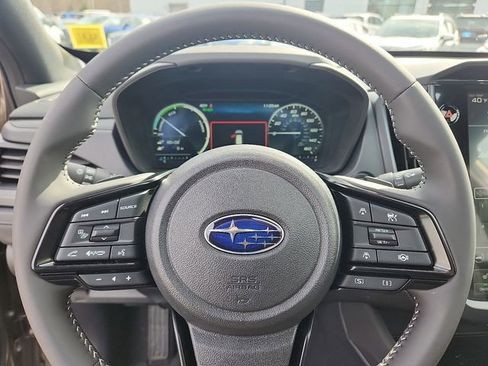 Used 2025 Subaru Forester Premium image 19