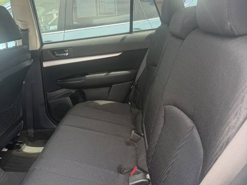 Used 2012 Subaru Outback 2.5i Premium w/ Popular Pkg 2 AWD/4WD image 12