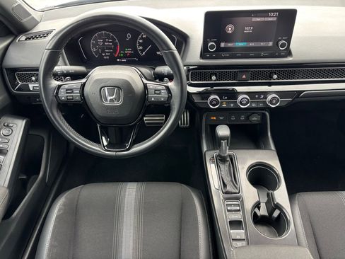 Used 2025 Honda Civic Sport image 18