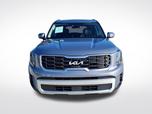 Used 2025 Kia Telluride S FWD image 2