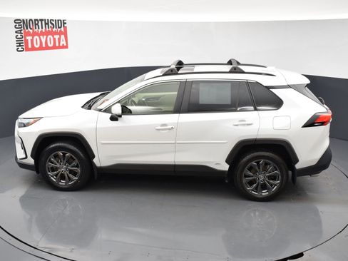 Used 2023 Toyota RAV4 XLE Premium image 21