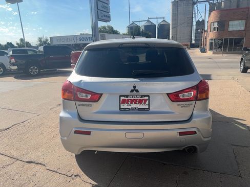 Used 2011 Mitsubishi Outlander Sport SE AWD/4WD image 7