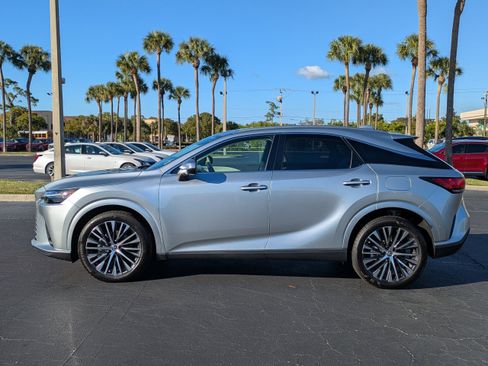 Used 2024 Lexus RX 350 Premium Plus w/ Convenience Package image 3