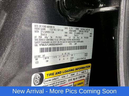 Used 2025 Ford Expedition Active AWD/4WD image 32