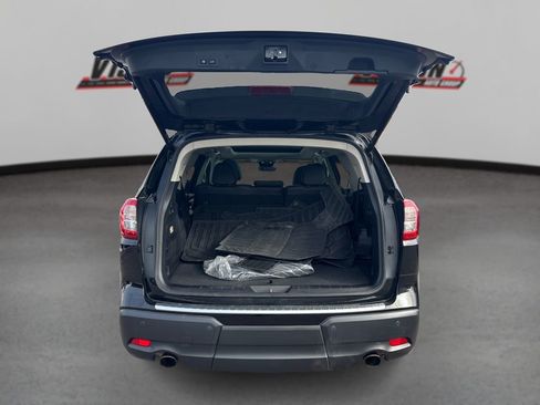 Used 2020 Subaru Ascent Limited w/ Technology Package image 11