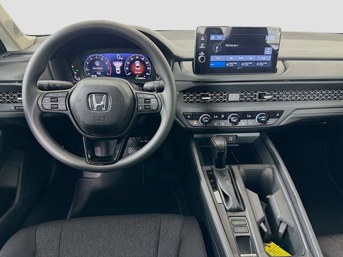 Certified 2026 Honda Accord SE image 18